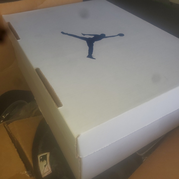 Custom Replacement Jordan Boxes. - Picture 7 of 16